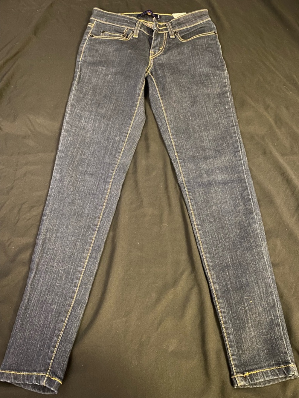 Levi's Indigo Skinny Jeans with Contrast Stitching